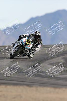 media/Nov-16-2025-Race Pace (Sun) [[8c5fa54630]]/Verified Riders/8-Turn 12 (120pm)/